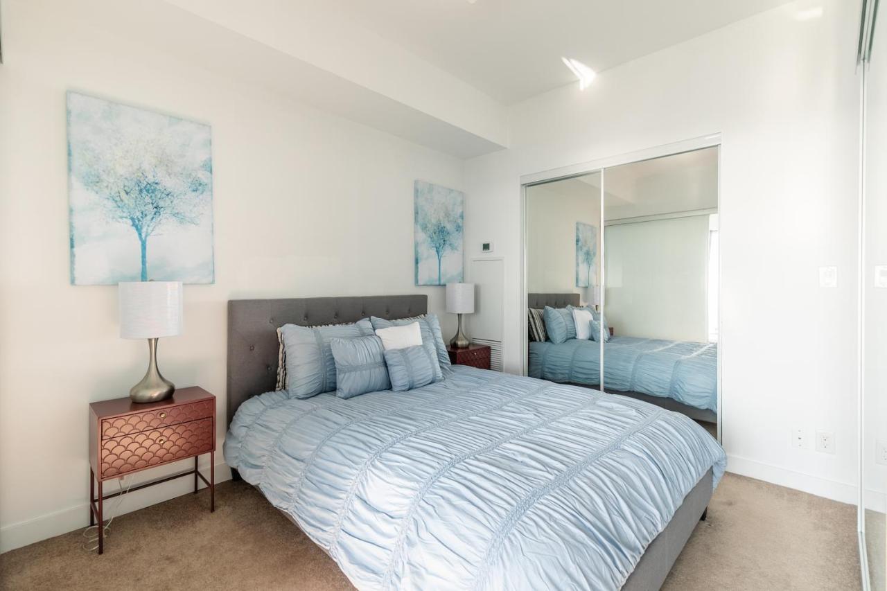 Marvelous Apartments In The Heart Of トロント エクステリア 写真