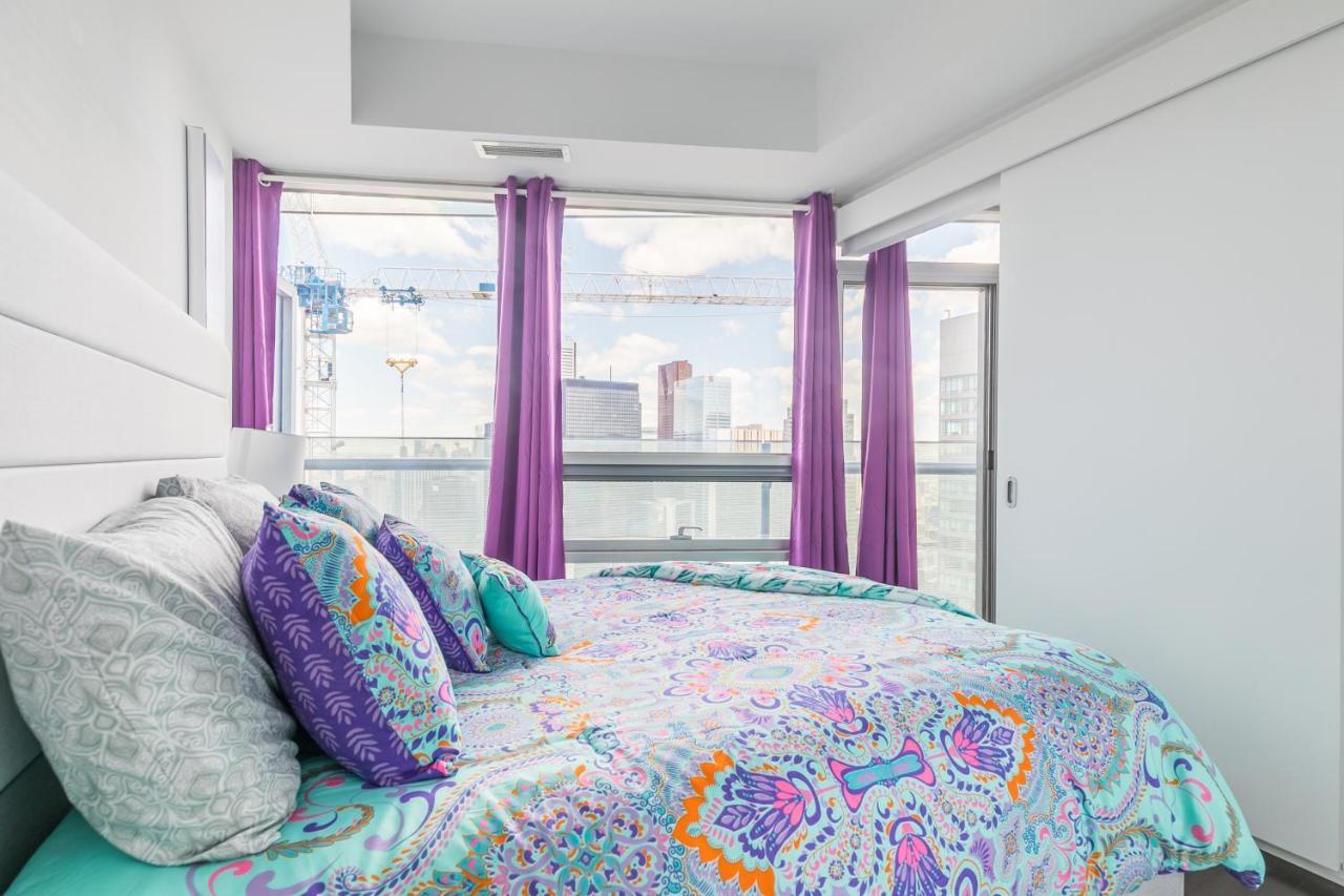 Marvelous Apartments In The Heart Of トロント エクステリア 写真